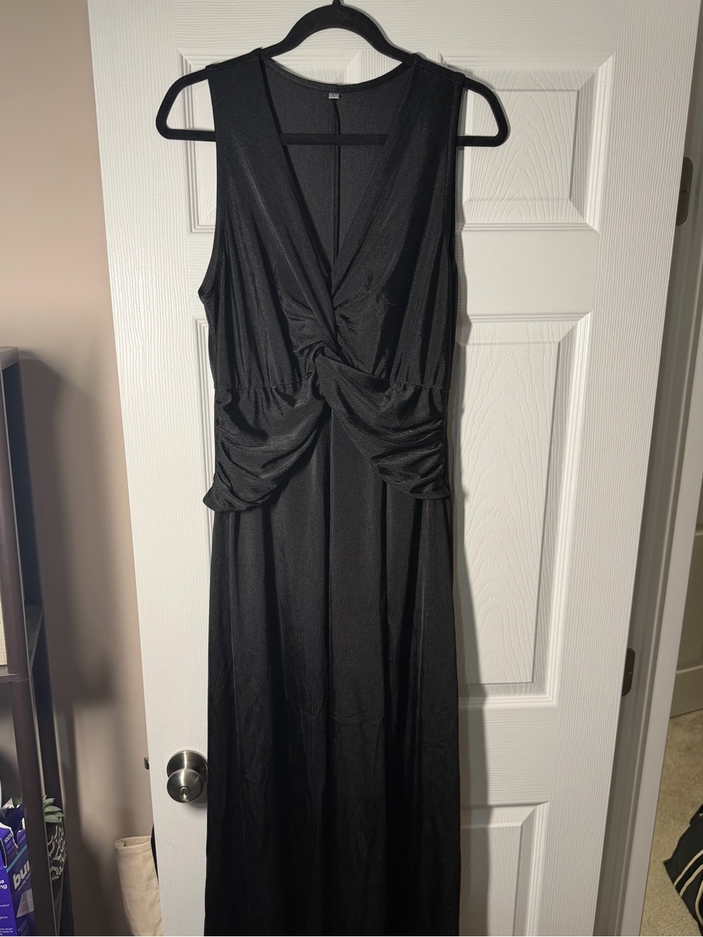 Black Sleeveless Twist-Waist Maxi Dress